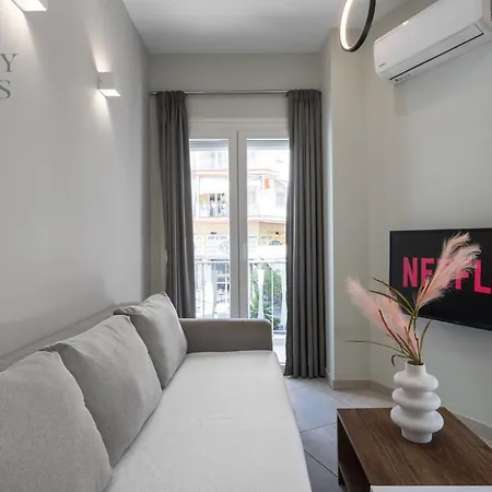 Mavili, The Luxury Apartmán