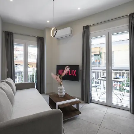 Mavili, The Luxury
